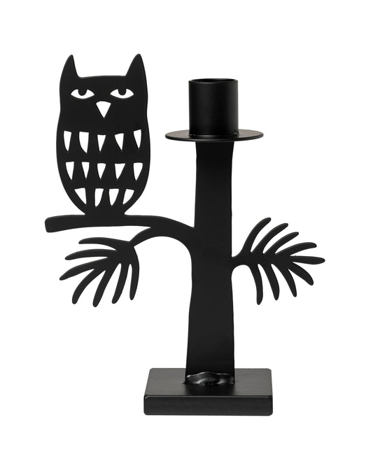 Owl Jernlysestake fra Snekkerbua, en unik og stemningsfull lysestake i jern formet som en ugle. Perfekt for å skape en koselig atmosfære i hjemmet eller som en gave til dyreelskere.